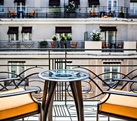 Prince de Galles, a Luxury Collection hotel, Paris