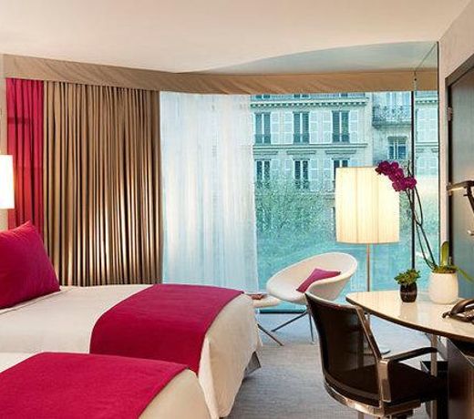 Renaissance Paris Arc de Triomphe Hotel