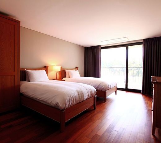 IlleInn Hotel