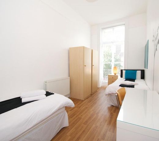 Acorn - Bedford Place Apartments
