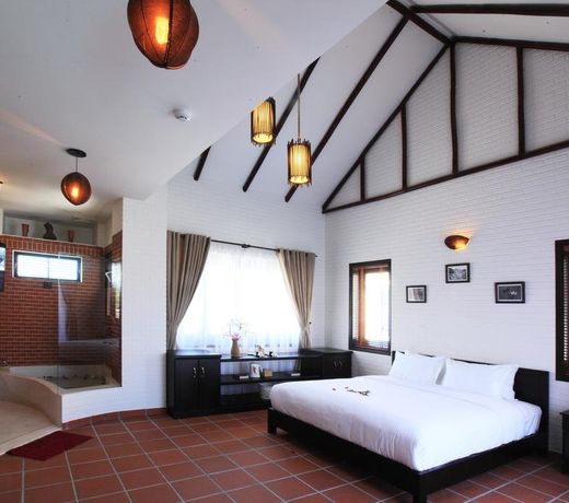 East West Villa