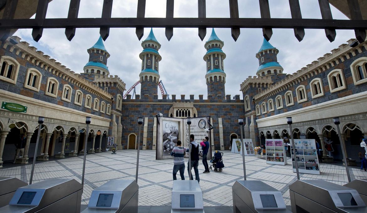Отель Vialand Palace