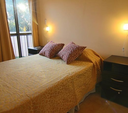 HUSSU Apart Hotel