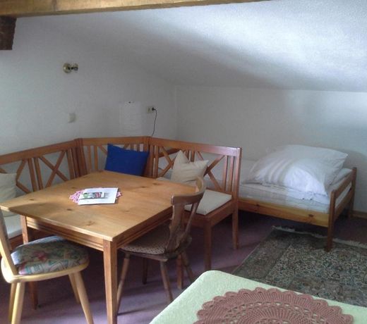 Pension Haus EdelweiÃ