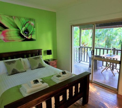 Daintree Village Hideaway