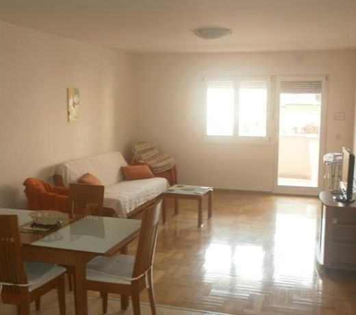 Apartment Tikira