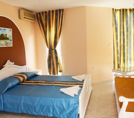 Family Hotel Paros 2