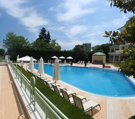 ApartComplex Splendid