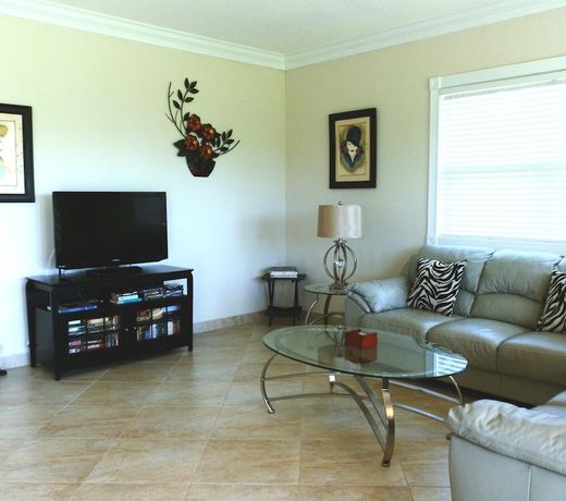 Hideaway Bahamas Beach Club Villa