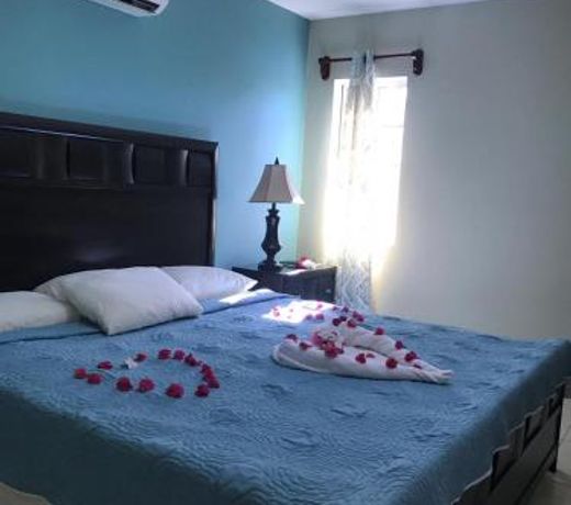 Hidden Jewel Boutique Hotel