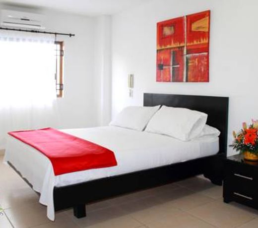 Apartahotel Los Cerezos