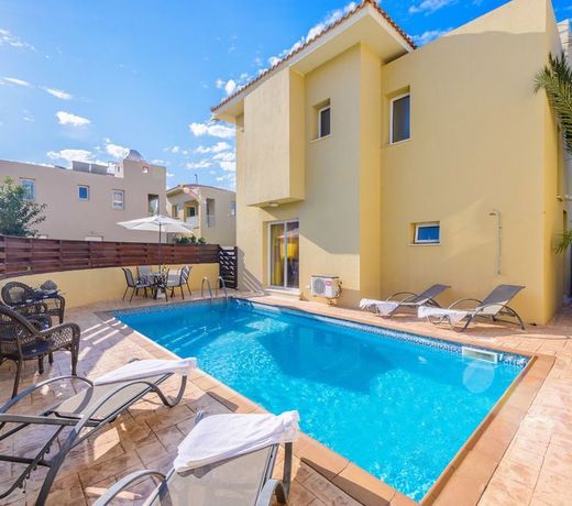 Sirena Bay Villa