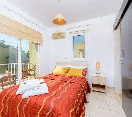 Sirena Bay Villa