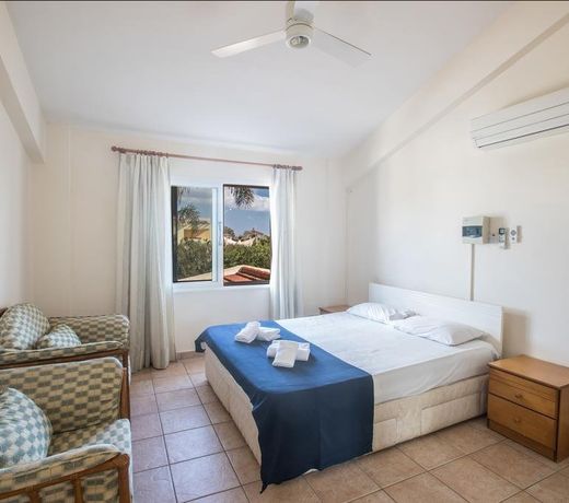 Papaya Royal Villa