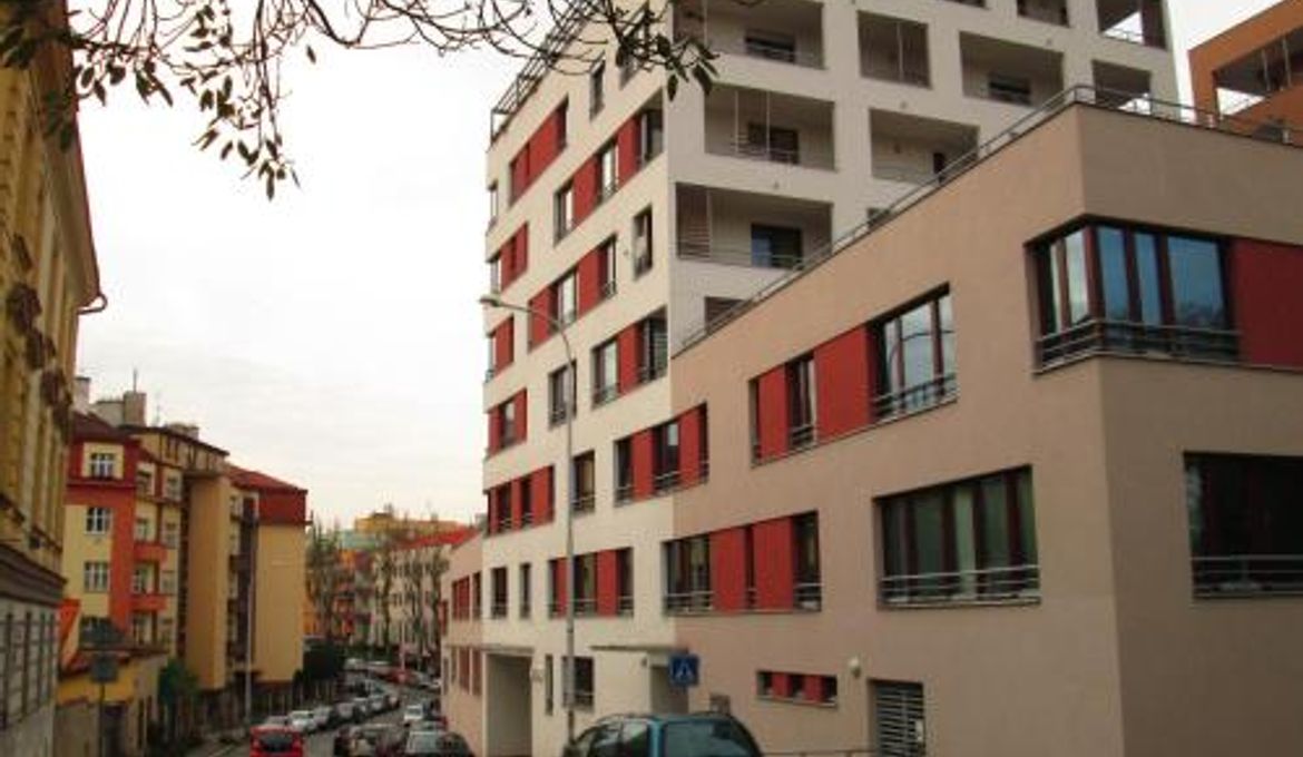 Leongargt Apartments