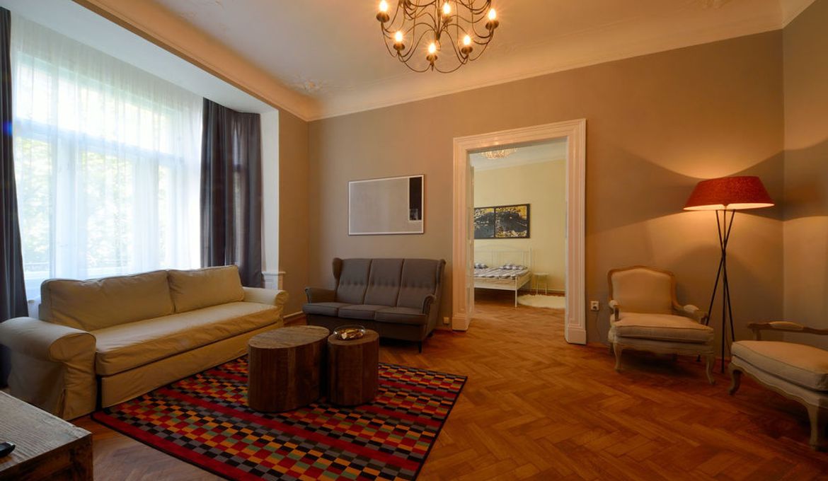 Apartment Parizska 1