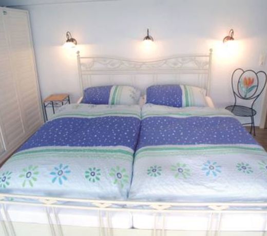 Comfortable holiday home in the Weser Uplands with saunas and solarium