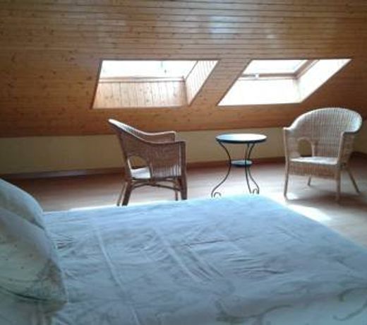 ALOJAMIENTOS RASCAFRIA   PRADO MELLIZO