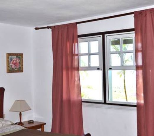 La Camuesa-Adults Only
