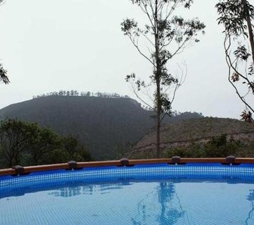 El Pontarron Apartamentos