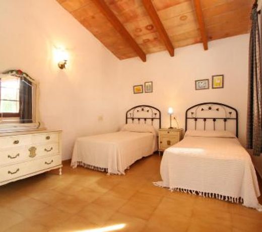 Villa Payeras