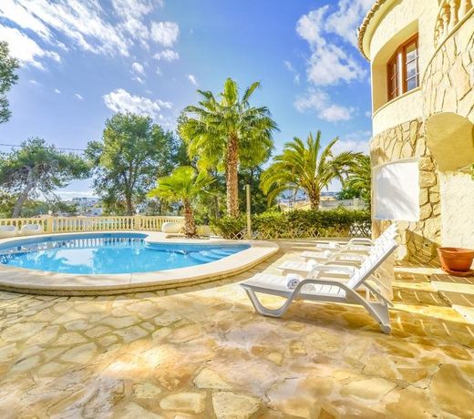 Villa Devis - Plusholidays