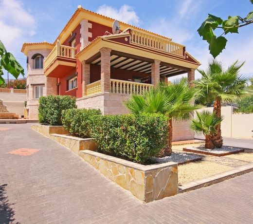 Villa Alhambra - Plusholidays