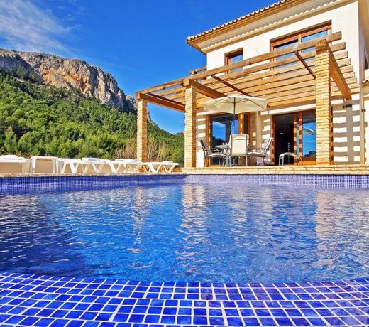 Villa Anis - PlusHolidays