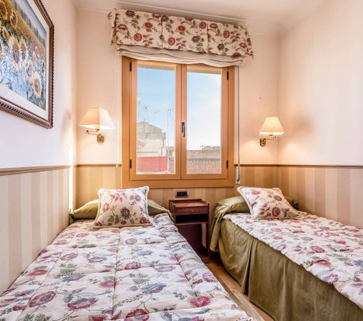 Barcelona4nights Royal Gracia