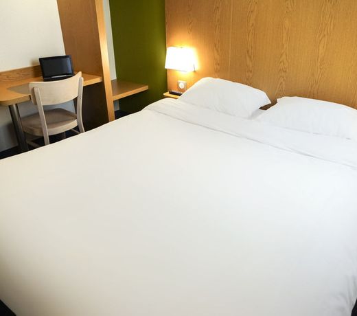 B&B HOTEL Paris Porte des Lilas