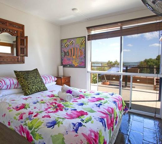 1770 Sovereign Lodge Retreat