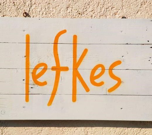 Lefkes Apartments