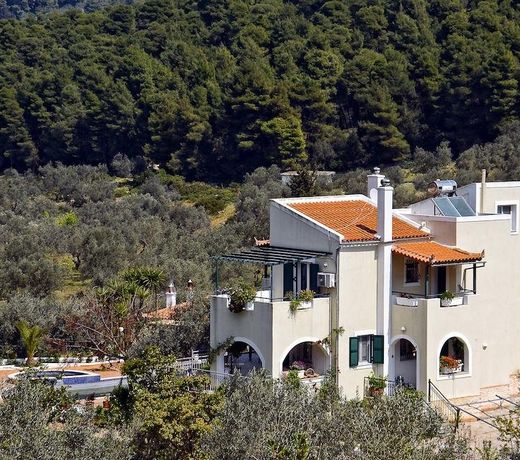 Deluxe Villa Paradise