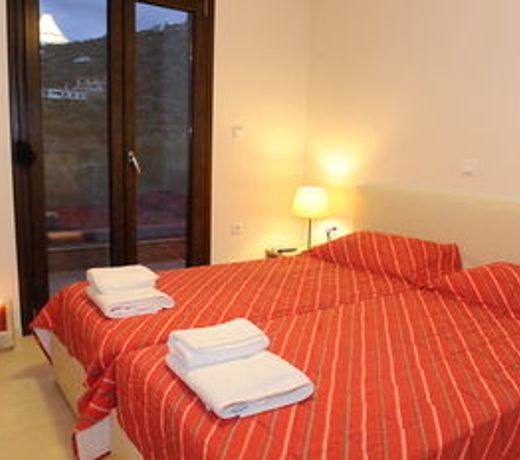 Palaiokastro Villas