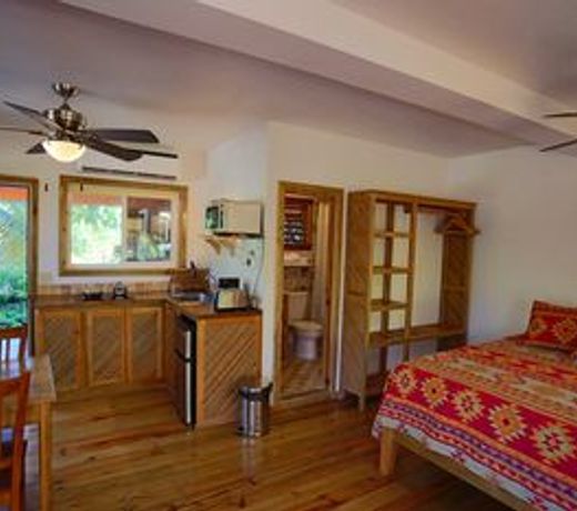Hotel Posada Seremein Roatan