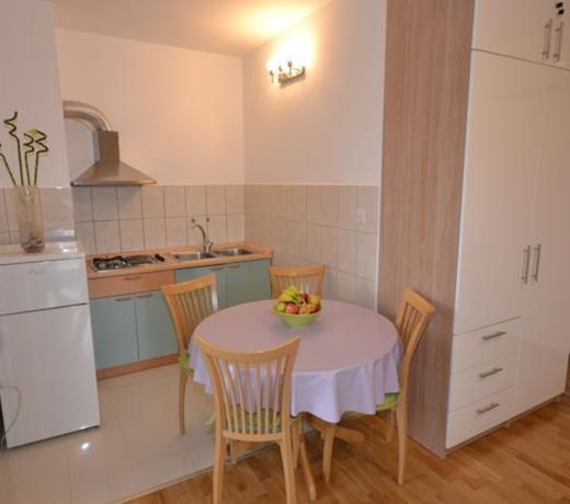 Apartment Smokrovic
