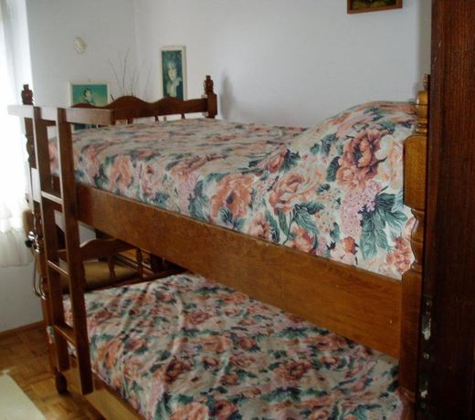 Villa Mira