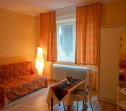 SZILVIA APARTMANHÁZ