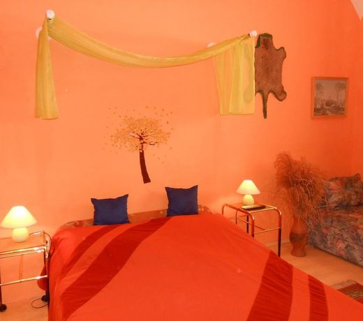 FOCUS APARTMANOK