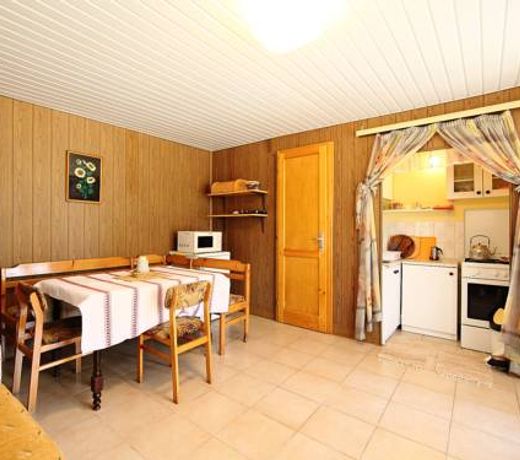 Chalet Rosso