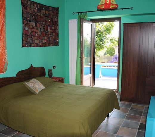 Shanti Home