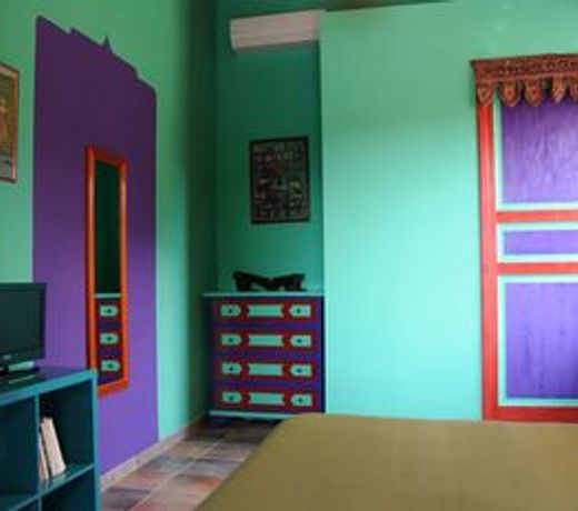 Shanti Home