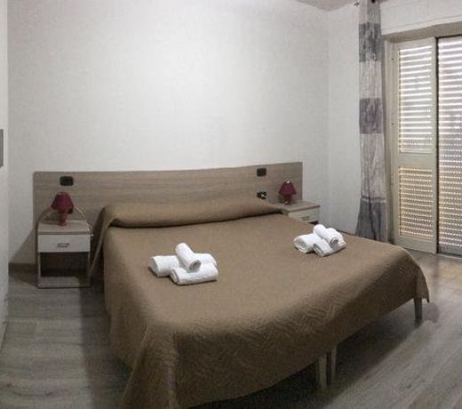Raxul Room