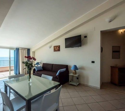 La Sirena Bed & Breakfast