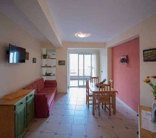 La Sirena Bed & Breakfast
