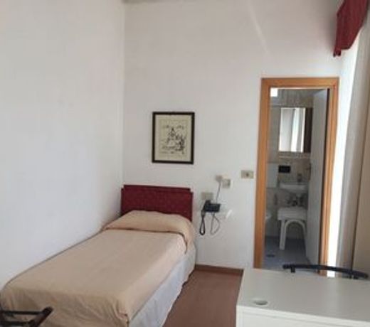 Hotel Marlisa Pier
