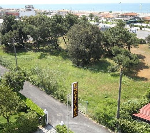 Hotel Montecarlo