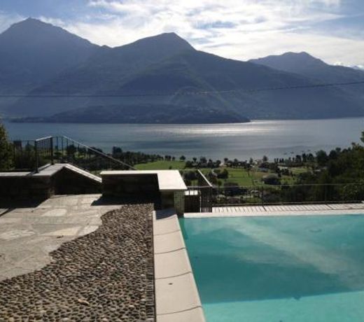 Residence Giglio Comer See