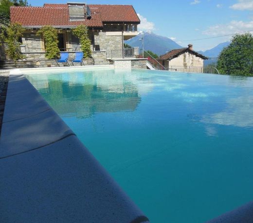Residence Giglio Comer See