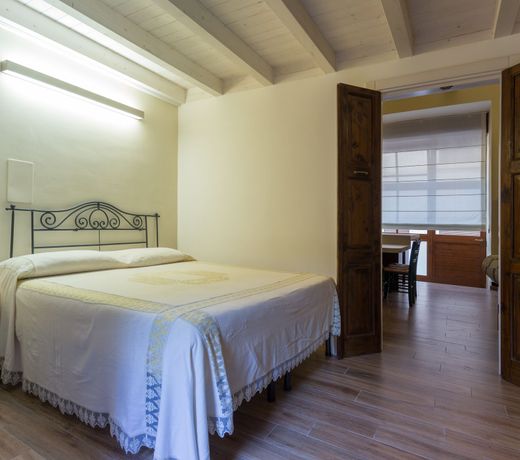 Palazzo Leuzzi B&B